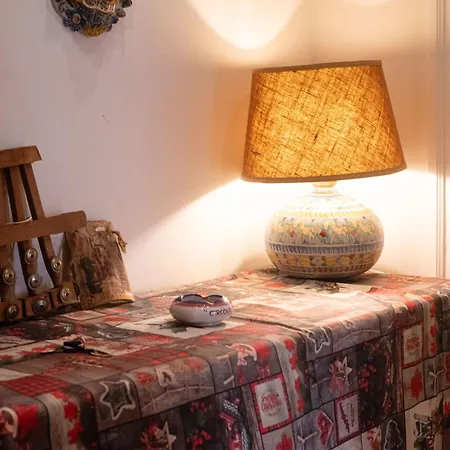 Konukevi Casa Di Melo